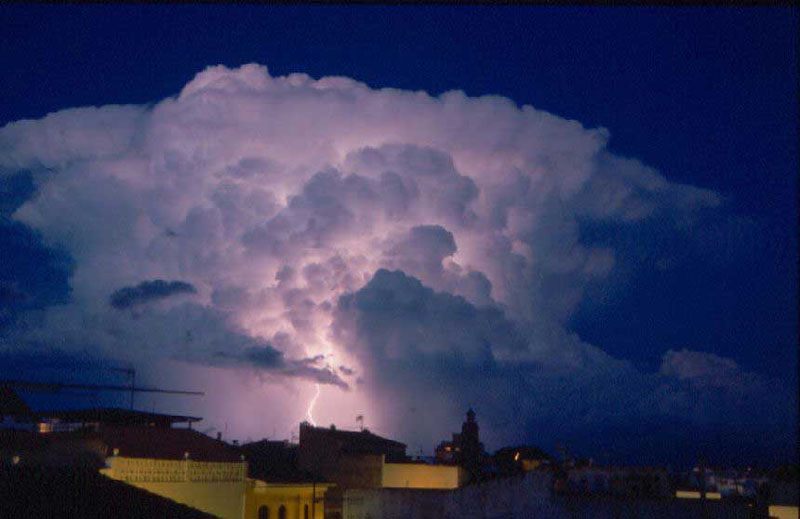 Rayo en la nube, Gata, Almera.